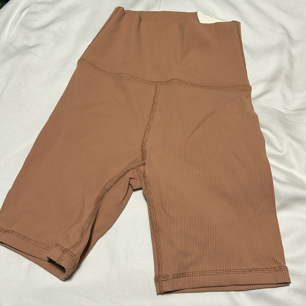 Tan ribbed biker shorts